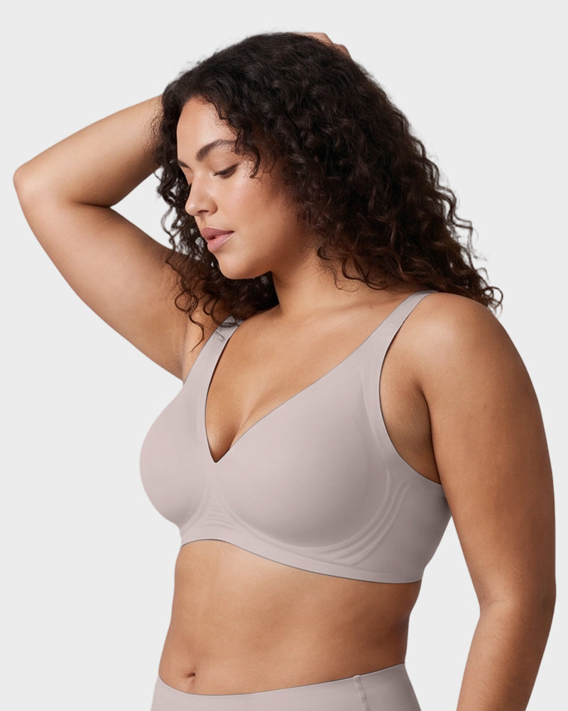 Plunge Push-Up Seamless Barely-There Wireless Bra