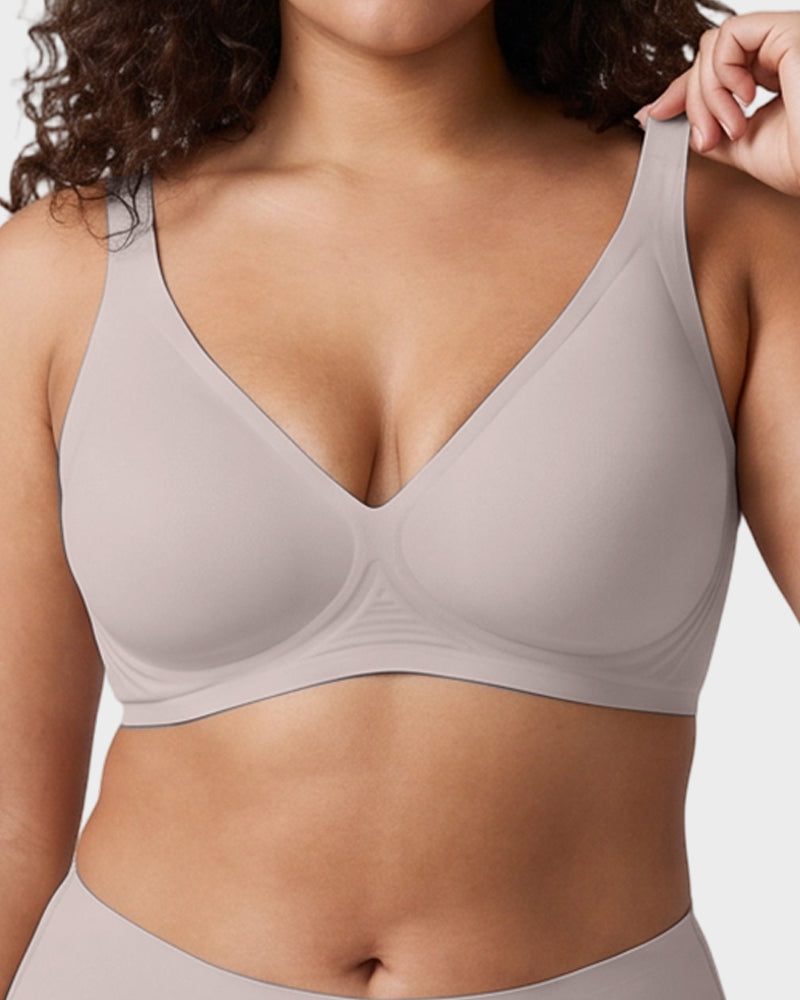 Plunge Push-Up Seamless Barely-There Wireless Bra